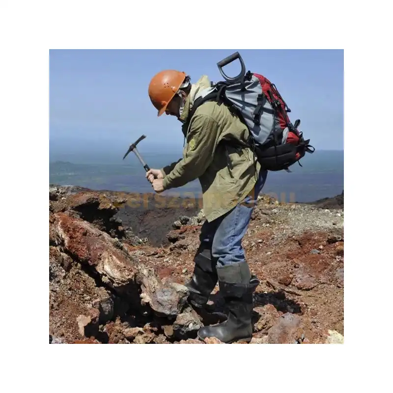 Csákány Mini 400 gr Üvegszálas Nyél 385mm - Image 10